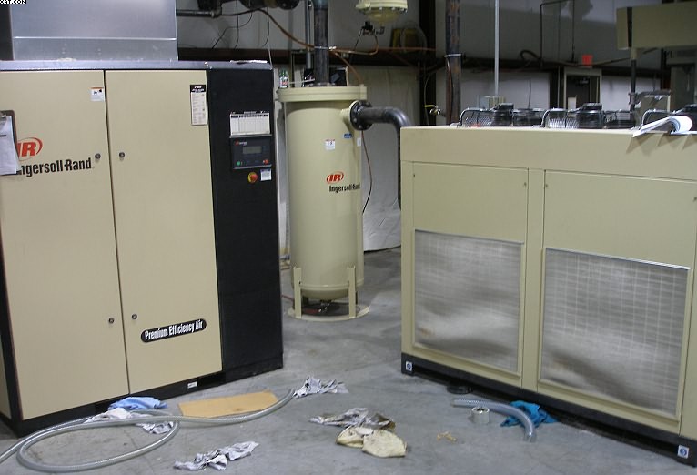 INGERSOLL RAND Air compressor consisting of:
